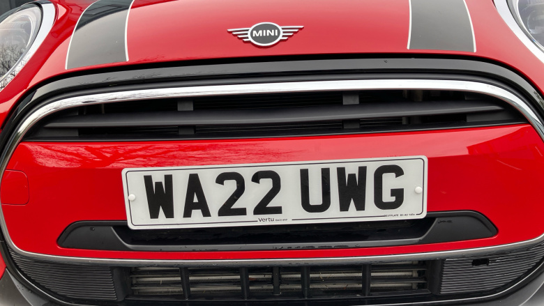 MINI Hatchback 1.5 Cooper Classic 3dr Petrol Hatchback